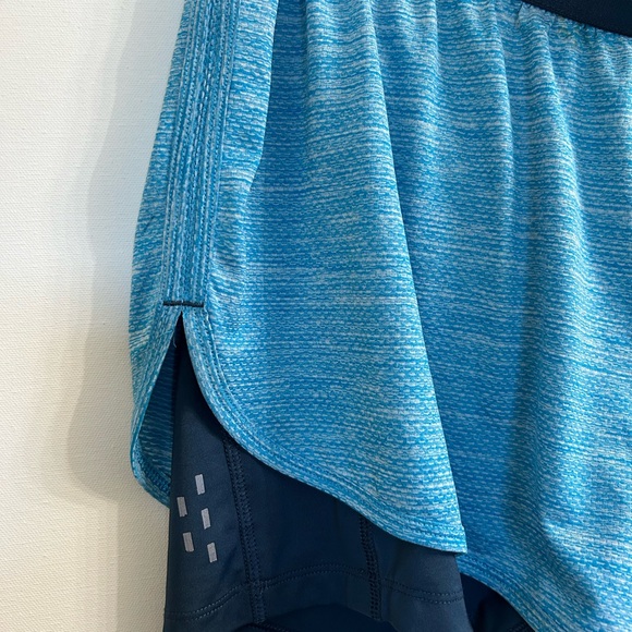 2 Champion Active Double Layer Shorts - Picture 3 of 15